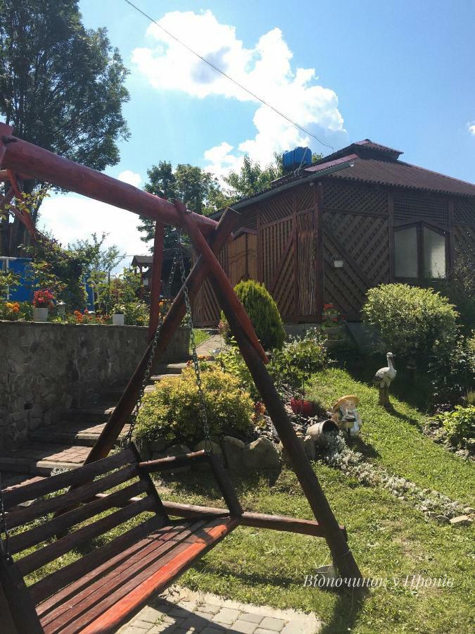 Відпочинок У Пронів Ξενοδοχείο Slavske Εξωτερικό φωτογραφία